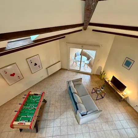 Le Appartement *