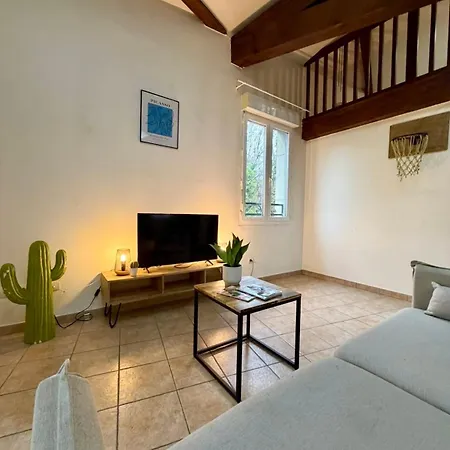 Le Appartement Montélier